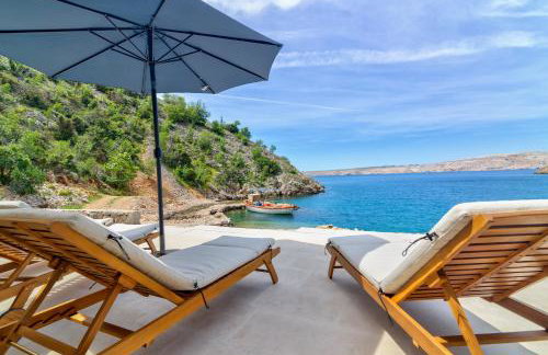 House Silence - Photo 45