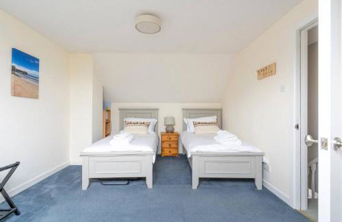 3-Bed Portballintrae Home | Wi-Fi, Garden, Parking - Foto 24