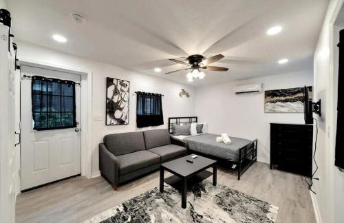 Versatile Home with Extra Living - Foto 5