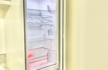 Ibiza Royale -Sleeps 6-Free Parking -Wi-Fi - Foto 12