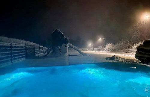 Zacna Chata domek z jacuzzi na wyłączność - Photo 10