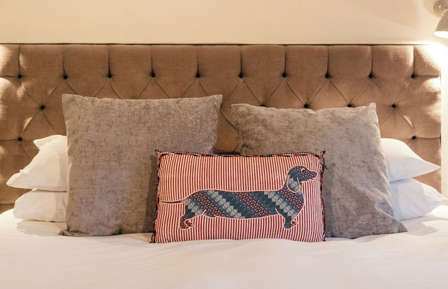 Retreat East - Photo 42