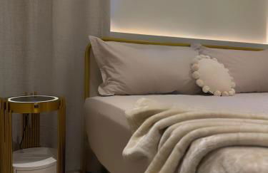 3 KING beds Free Parking Modern Luxe Escape - Foto 8