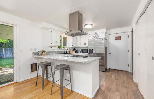 Cozy Boise Home with Private Yard and Game Room - Foto 48