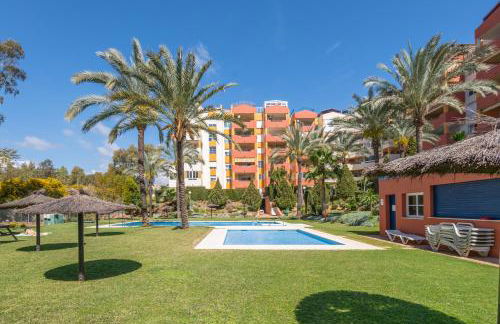 Apartamento con piscina, golf y solarium by Rent Me - Photo 40