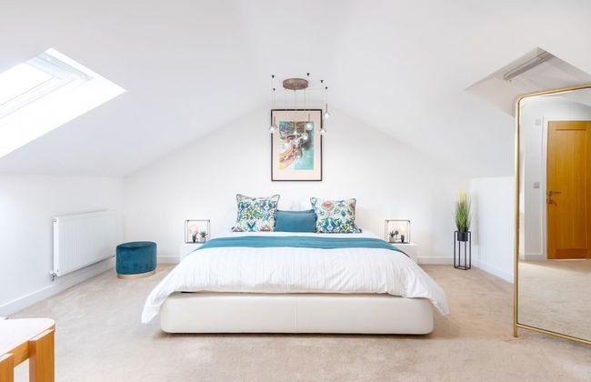 Lincoln 4-beds, Sleeps 13, Hot Tub & Pet Friendly - Foto 3