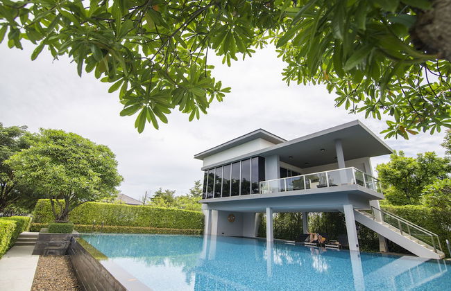 Maximum Land & House with WiFi - Photo 30