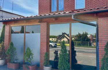 Apartament "Love Heaven" Jacuzzi SPA z dużą wanną z hydromasażem dla Dwojga - Foto 19