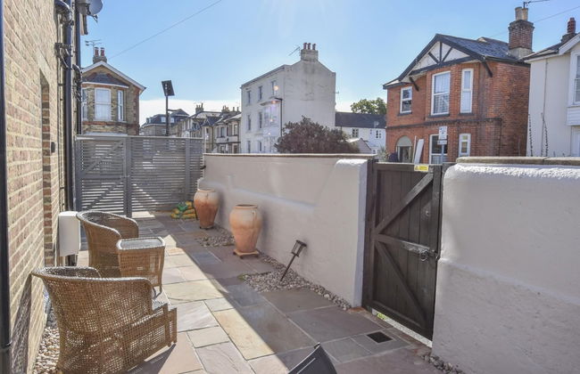 Seaside Cottage in Ryde - Foto 17