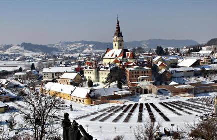 Holiday home Ema - Foto 59