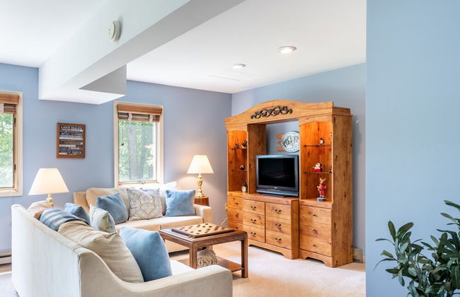 Twin Waters by Avantstay Patio Pool Table - Photo 18