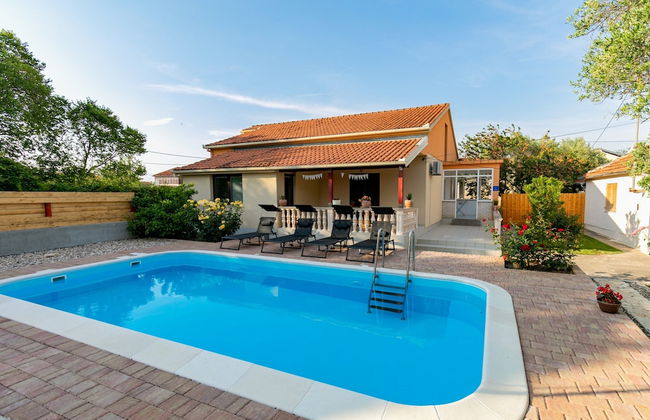 Holiday Retreat With Swimming Pool - Foto 21