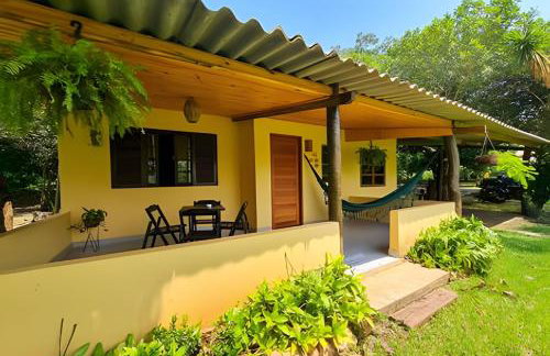 Casinha Amarela - anexo ao Camping Pé na Jaca - Foto 2