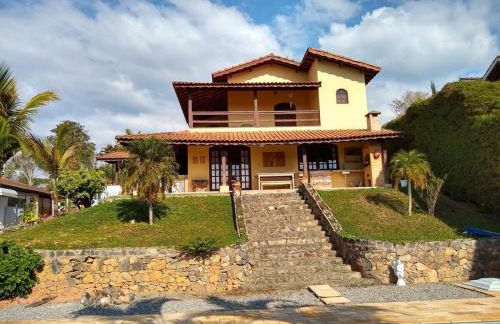 Chácara do Nari - Casa com Piscina em Condomínio Fechado - Photo 1