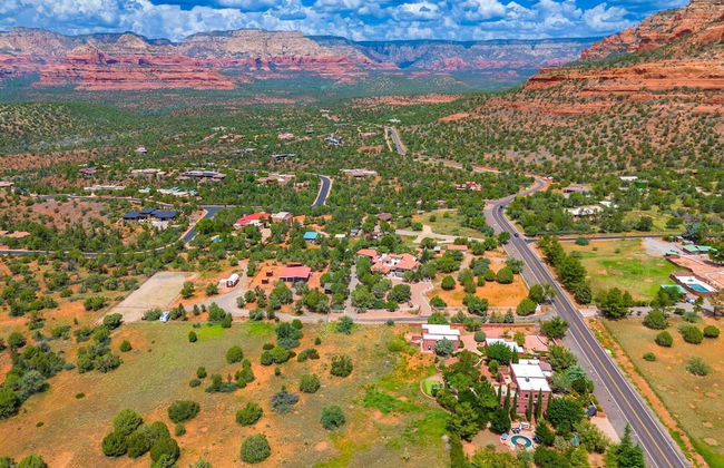 Mystic Sunset by Avantstay Thunder Mountain View + Pool, Driving Range, Casita - Photo 44
