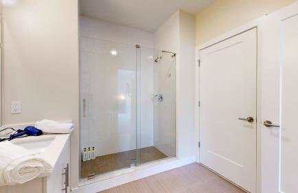 Modern Comforts Free Gym Access - Foto 36