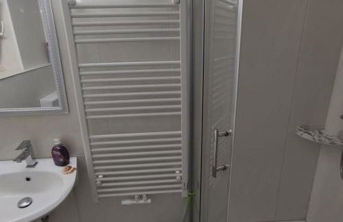 OCTOPUS-2 Monteurwohnung in Zentrum! 2-zkb im 2og - Foto 4