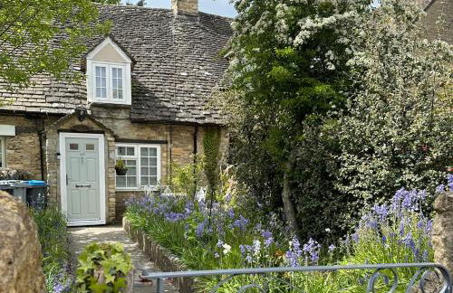 Cotswolds Cozy Cottage Retreat - pet friendly - Foto 2