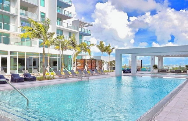 Spacious 2-Bedroom Apartment - Photo 21