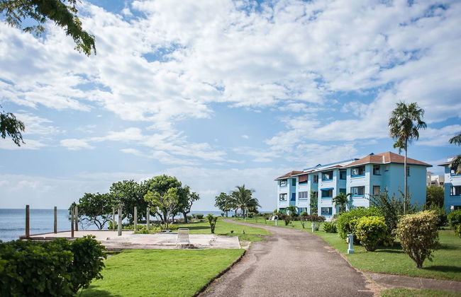 Point Village Studios and Suites - Photo 56