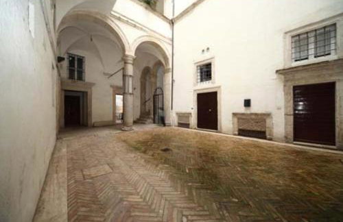 Portico di ottavia prime location with internal courtyard - Foto 36