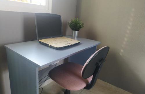 Málaga Yellow Duplex free parking and terrace - Foto 11