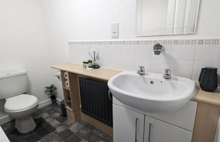 Burnley Entire House 4-Bedrooms-Sleeps 6-Driveway - Foto 42