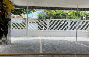 Apto Praia da Enseada 4 pessoas - Foto 4