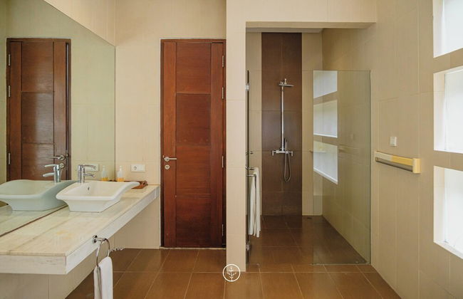 BreezeBlows City View 5BR with Pool + Familly Room - Foto 27