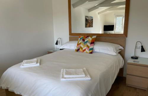 Spacious lodge with king sized bed - Foto 3