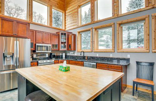 Lakefront Gem with Dock and Views in Lac Du Flambeau - Photo 5