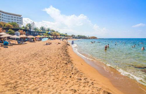 7 bedroom villa with pool, 700m from the beach! - Foto 61