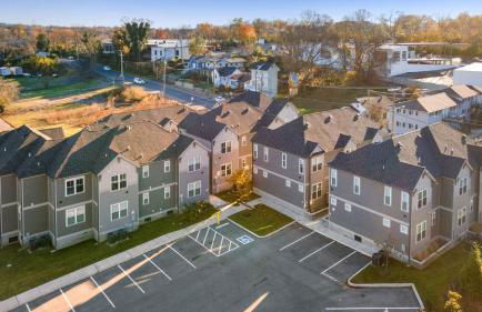 Hart Suite Buyout 7 by Avantstay Two Nashville Town Houses w/ Stunning Amenities & Design - Foto 46
