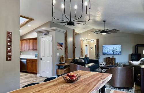 Beehive Basecamp Explore Ski Play and Make Memories - Foto 2