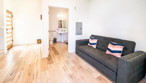 Unique 3-Level Loft with One bedroom & Two Full Bathroom - Foto 4