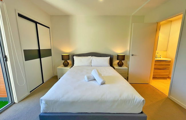 Phillip Island Towers - Photo 5