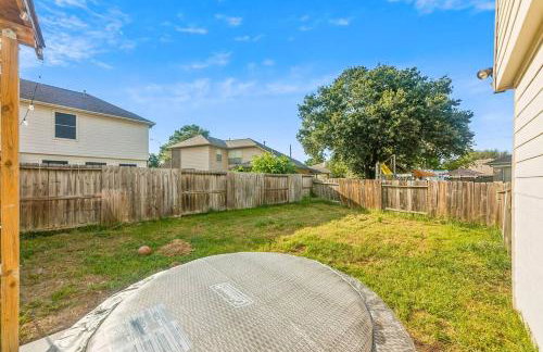 Cypress 5 Bedroom Retreat with Hot Tub, Firepit and Game Tables! Pet Friendly - Foto 38