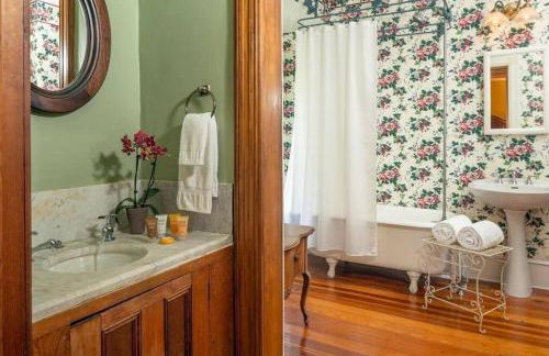 Historic House! 12 acres 6 Suites BBQ - Foto 1