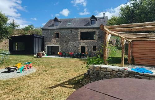 Gîte de rural de 15 personnes, bain nordique, rivière et nature - Foto 1