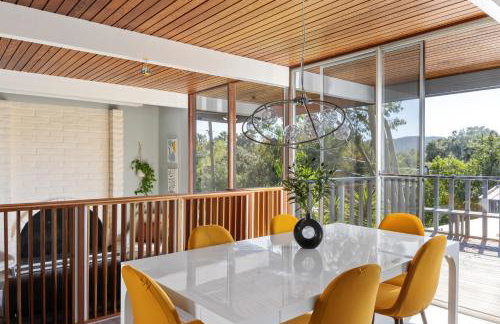 Mid-Century Masterpiece Tree house, Pool & Spa - Foto 13