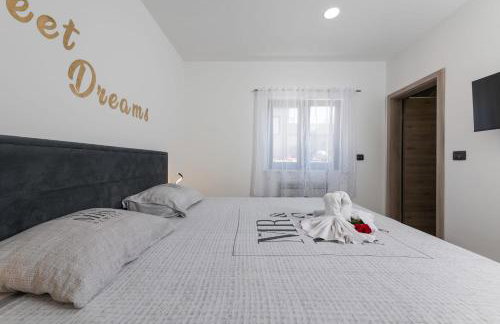 Villa Alison Deluxe with private spa and heated swimming pool - Foto 19