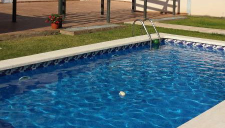 Gran terraza con piscina - Foto 2