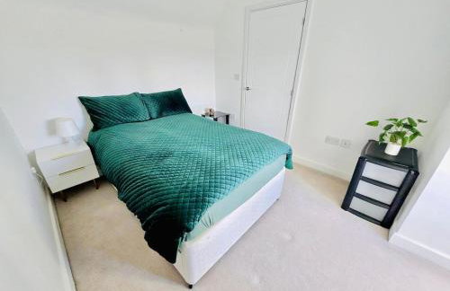 Modern 3-Bed plus Office - Walk to Bicester Village - Foto 28