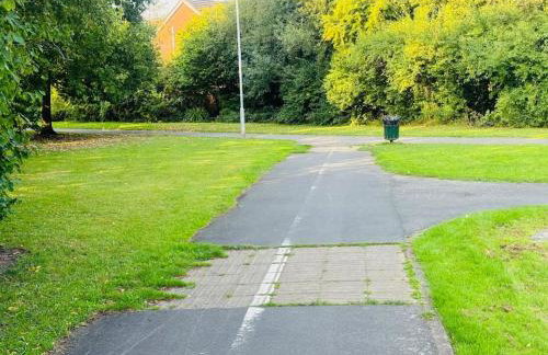 Detached 4 Bed Family Home - Foto 10