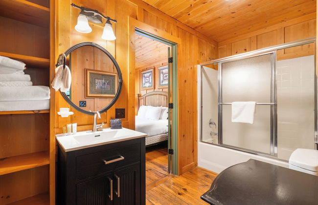 Cabins at Green Mountain - Photo 48