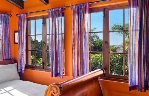 Skyline and Bay Views Spanish Villa Pool and Hot Tub - Foto 71