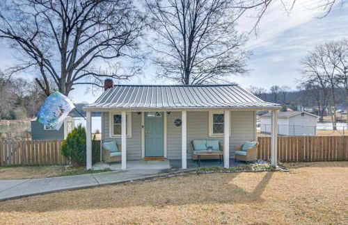 Bring Your Pup! Waterfront Cedar Pines Getaway - Foto 3