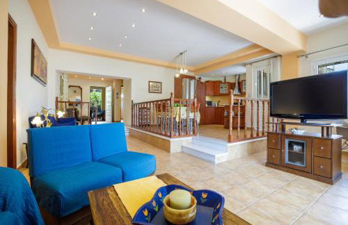 Gold n Blu Petalidi - Foto 1