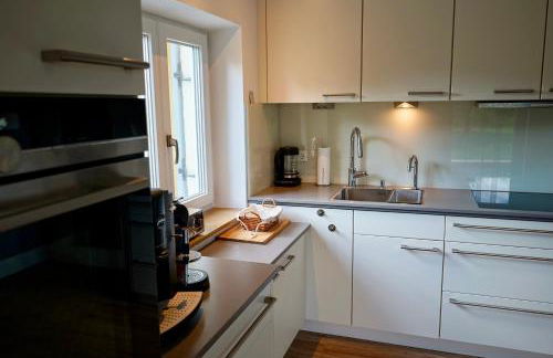 Ferienhaus Am Weitfeld - Ruheoase mit Garten & Bergblick nahe Salzburg - Foto 26