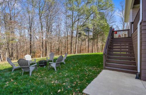 Beautiful Home with Lake and Marina Access, Firepit, Golf Cart Included - Foto 28